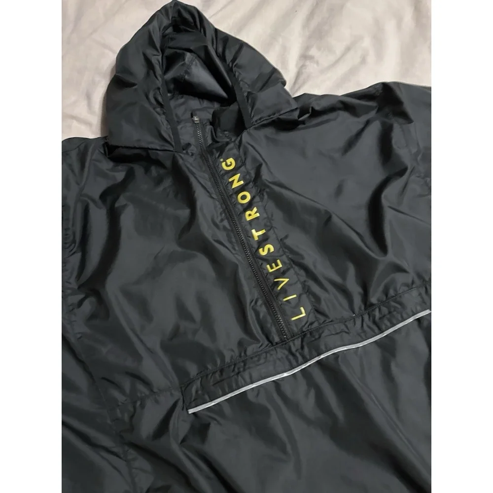 Nike Livestrong Black Yellow Windbreaker Womens Size‎ XXL Zip Up Jacket Hooded